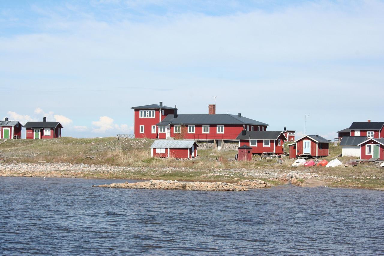 Maloren Lodge Kalix Exterior foto